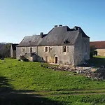 بيت للعطل Escapade Romantique & - Perigord Salignac Eyvigues