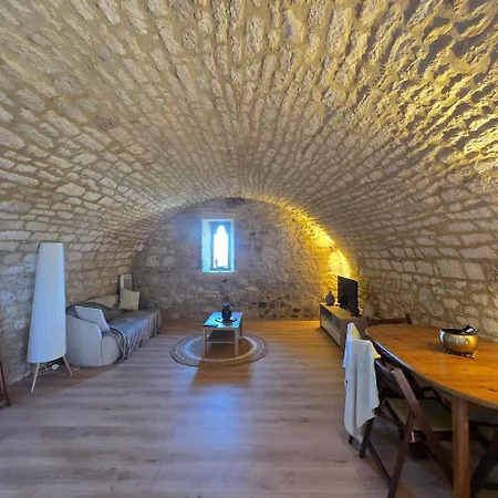 Escapade Romantique & - Perigord * Salignac Eyvigues